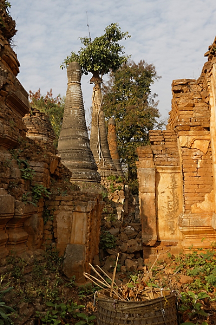 Inlé-Paya Shwe Inthein-011